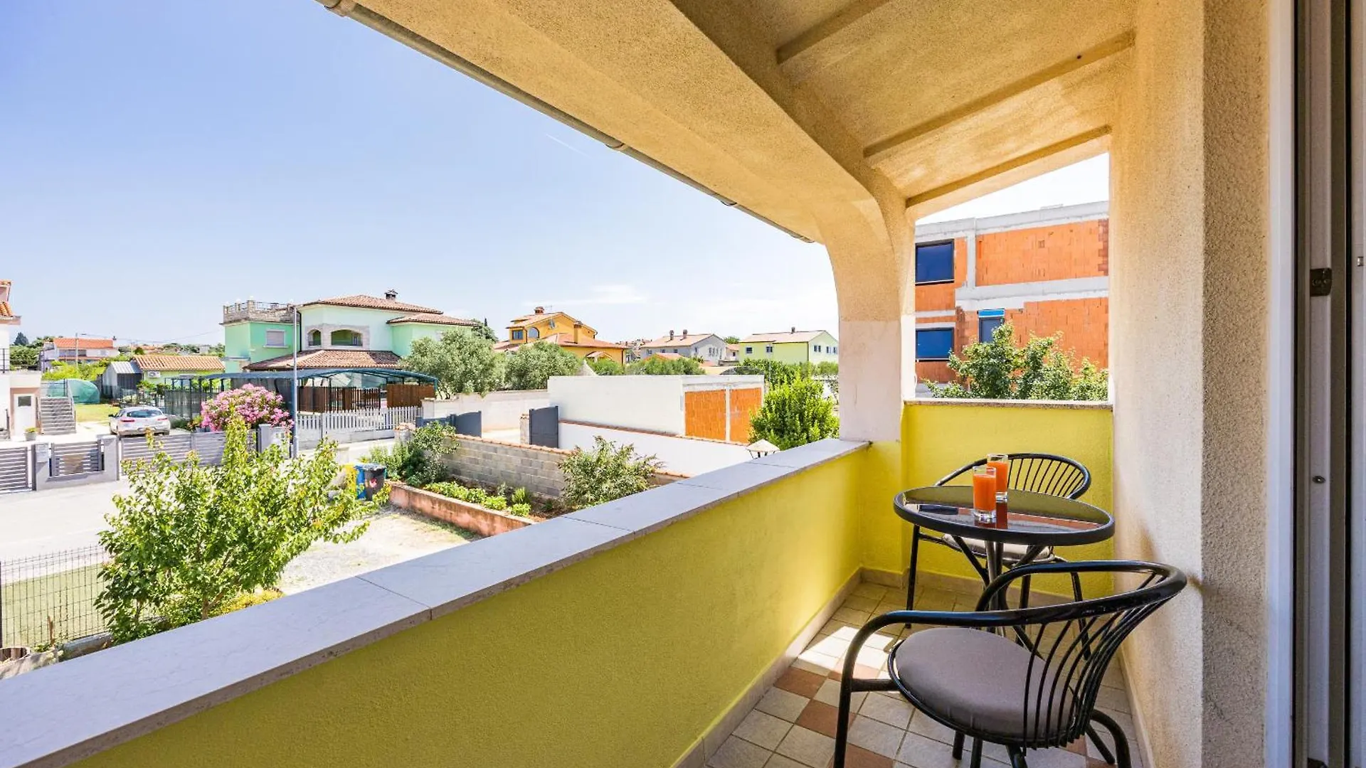 Apartments Vito Near Pula - Balcony, Sea View Galižana