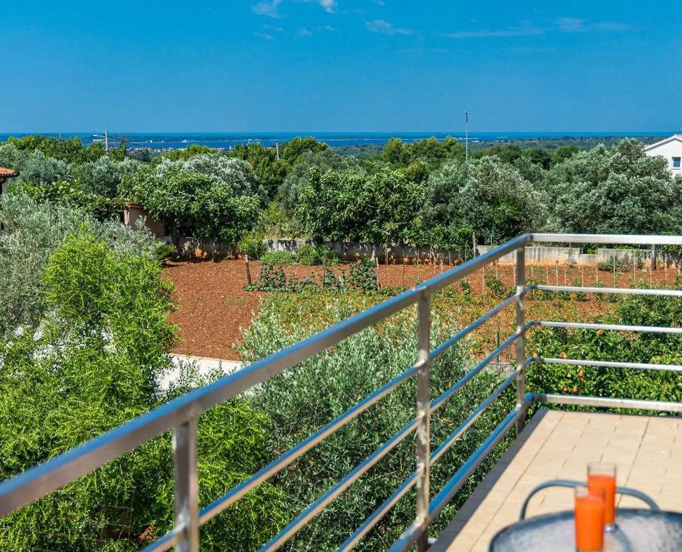 Apartments Vito Near Pula - Balcony, Sea View Galižana